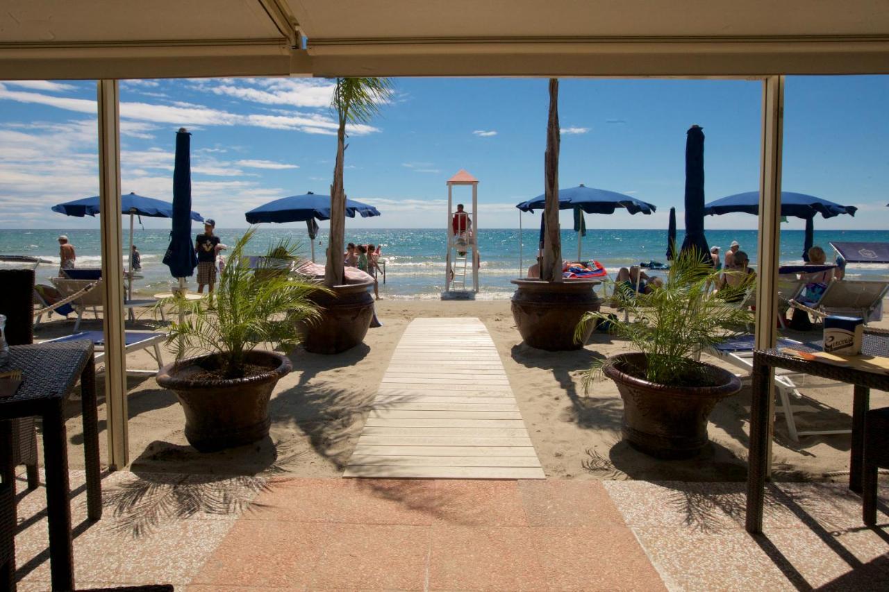 Grand Hotel Mediterranee Алассио Экстерьер фото