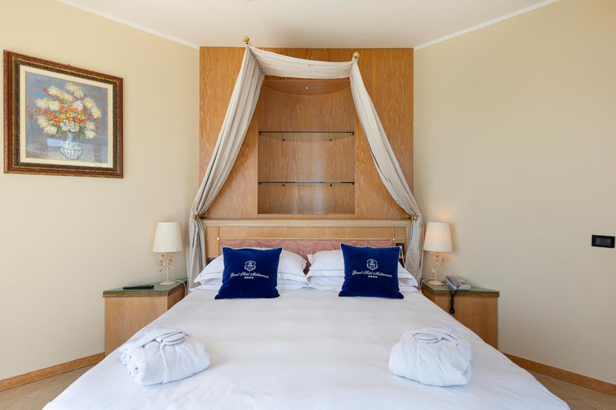 Grand Hotel Mediterranee Алассио Экстерьер фото